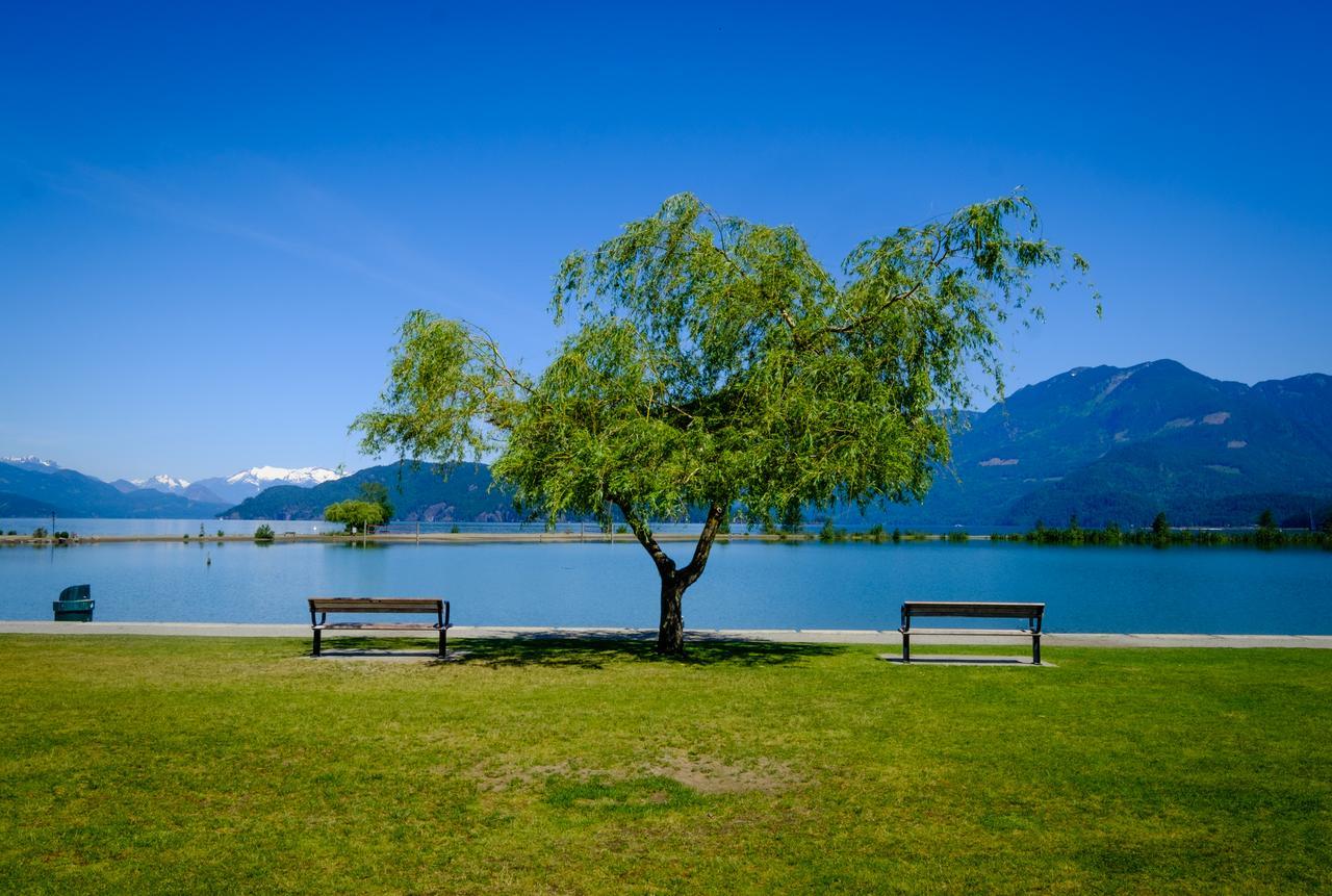 Bramblebank Cottages Harrison Hot Springs Exterior foto